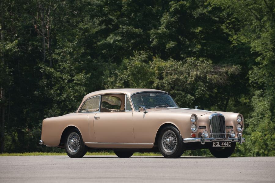  Alvis TE21 Saloon 1965 года  (фото 1 из 3)